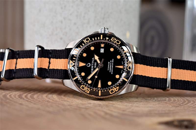 避暑利器今年夏天五款最值得入手的平價手表-復(fù)刻表