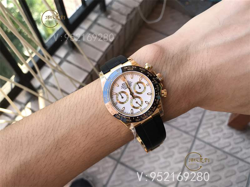 常見的海鷗2824機(jī)芯和西鐵城9015機(jī)芯復(fù)刻表那個(gè)好-復(fù)刻表