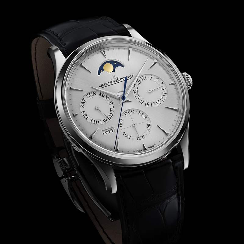 奇異博士手表藏彩蛋? 班奈迪克康柏拜區(qū)穿梭「多重宇宙」的幸運(yùn)物來(lái)自它! 《奇異博士2:失控多重宇宙》中推進(jìn)劇情的幸運(yùn)物!-復(fù)刻表