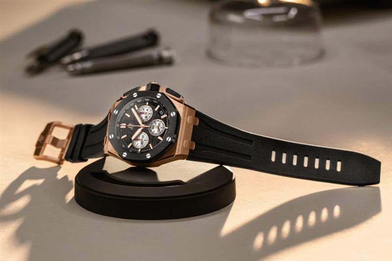 AP愛彼Royal Oak Offshore 全新設(shè)計(jì)帶來更貼近潮流與生活的體驗(yàn)-復(fù)刻表