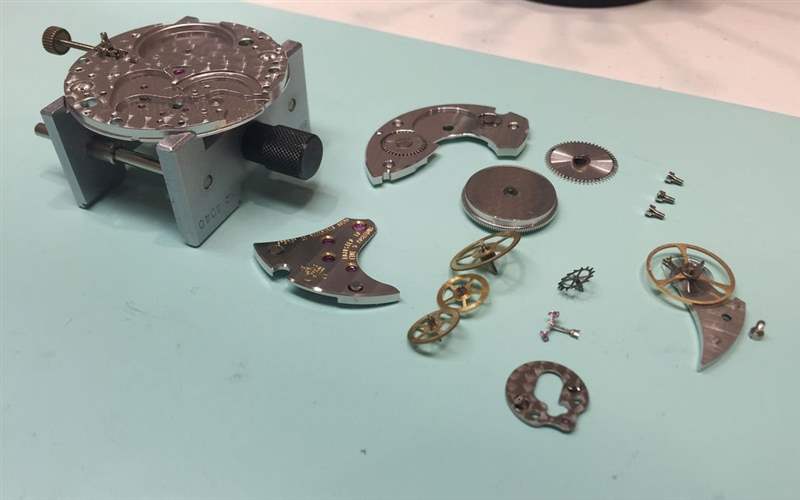 入手機械表入門6件你必須了解的事！新手想買表前分得清機械表石英表嗎？-復(fù)刻表