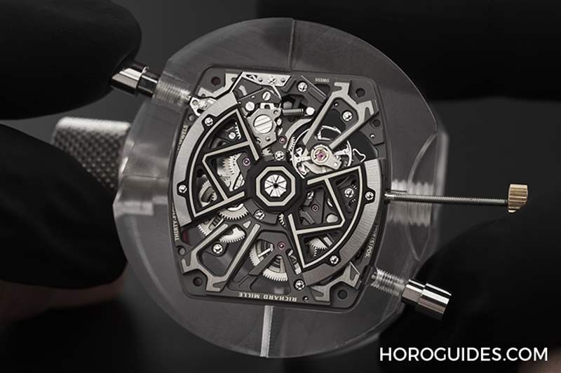 蝶形自動盤，自由切換上鏈模式！RICHARD MILLE RM 35-03 Rafael Nadal自動上鏈腕表-復(fù)刻表