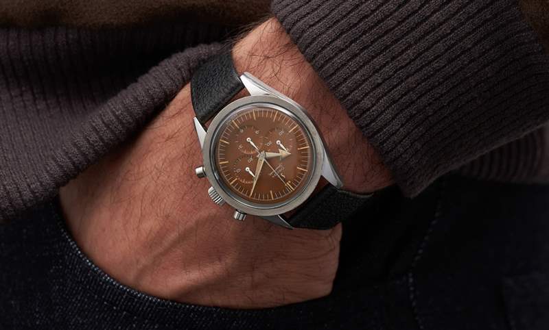 超級(jí)黑馬出現(xiàn)! 一款罕見(jiàn)的超霸CK2915-1 創(chuàng)下OMEGA史上最高拍賣(mài)紀(jì)錄 !-復(fù)刻表