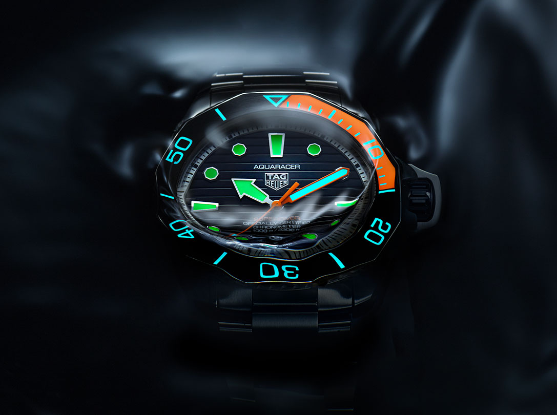 泰格豪雅水上賽車專業(yè)1000超級(jí)潛水員-天梭T-賽車摩托車GP 2022-復(fù)刻表