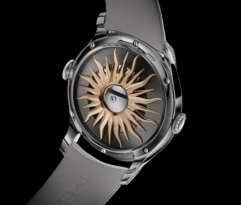 雅典娜丁海洋魚鷲熊貓-MB&F傳統(tǒng)機(jī)器飛天體孔雀石-復(fù)刻表