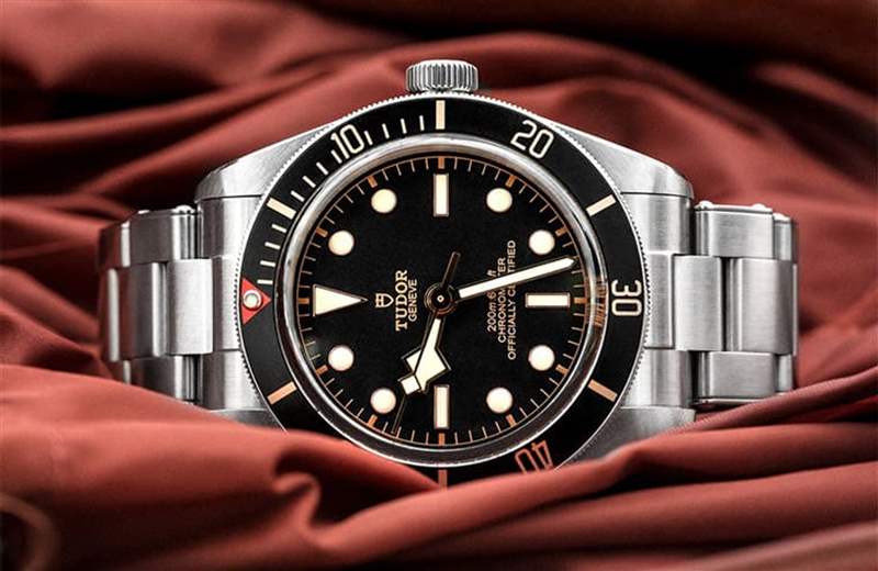 參考價:HKD29,300(TUDOR官網) TUDOR帝舵Black Bay潛水手表十周年5只替代勞力士熱門款最佳選擇-復刻表