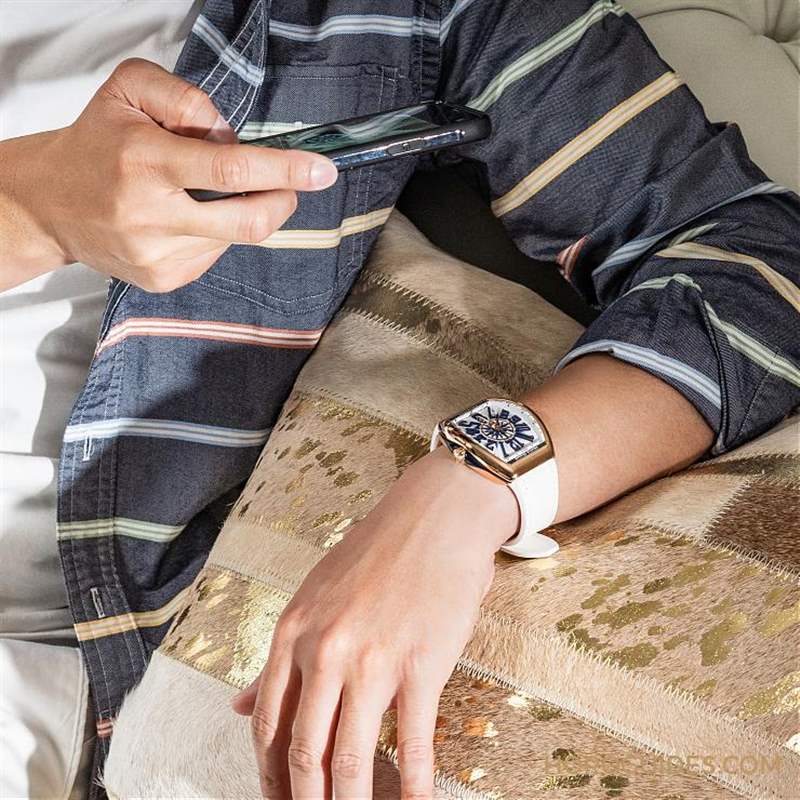 Vanguard Yachting玫瑰金白色面盤-Vanguard Heart Skeleton｜打動她的心-復(fù)刻表