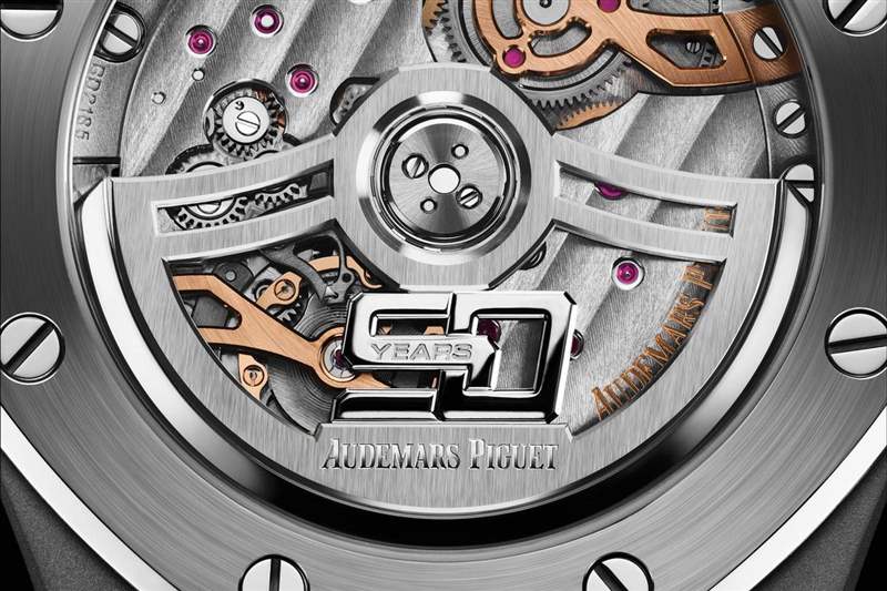 經(jīng)典不變之下的工藝升華！AP愛彼皇家橡樹全新型號Ref.16202-復刻表