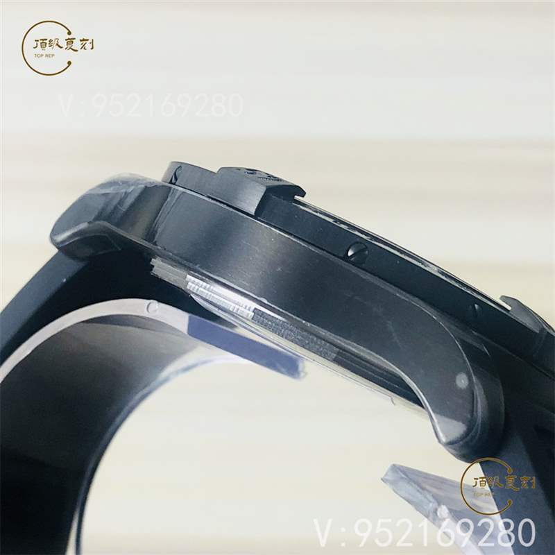 GF廠黑鳥偵察機-GF廠復刻百年靈黑鳥偵察機v4版價格是多少錢-復刻表