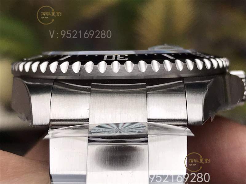 AR廠單紅鬼王-AR廠勞力士V3版紅海使單紅鬼王復(fù)刻做工評(píng)測(cè)-復(fù)刻表