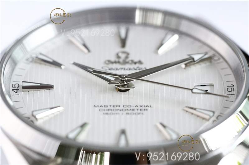 VS廠海馬150-揭秘VS廠歐米茄海馬150豎紋銀白盤復(fù)刻表做工怎么樣-復(fù)刻表