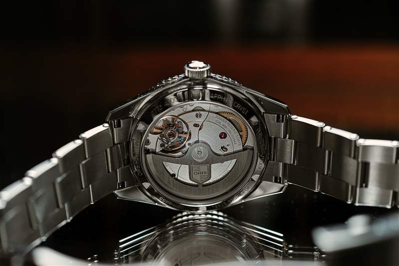 使用新款Oris&nbsp;Divers 65 親身體驗(yàn) 12 小時(shí)表圈和啞光表盤-復(fù)刻表