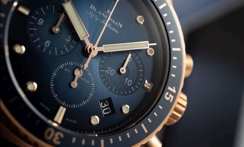 18K紅金藍面、23級鈦灰面，Blancpain五十噚深潛器飛返計時碼表兩款延伸新作-復刻表