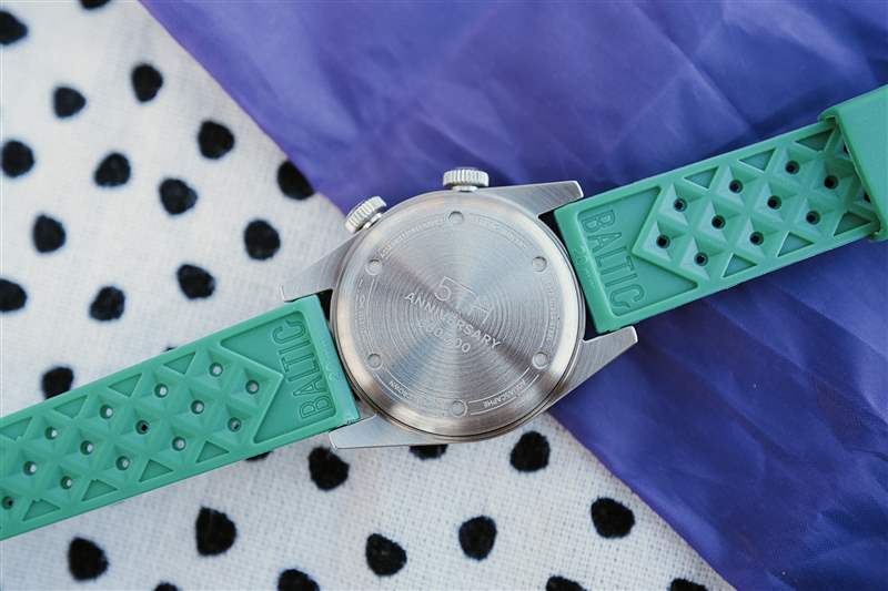 動(dòng)手移動(dòng)Rugrats波羅的海5周年紀(jì)念手表是90年孩子的夢(mèng)想-復(fù)刻表