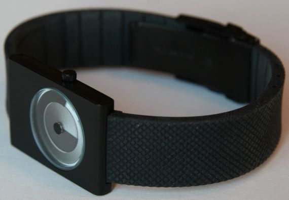 采用輕質陽極氧化鋁的i-TOC手表-復刻表