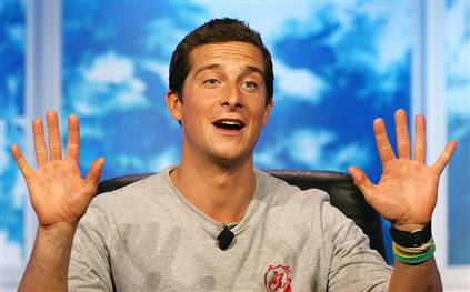 熊格里爾斯堅持卡西歐：在當前男人與狂野季節中穿著G沖擊-復刻表