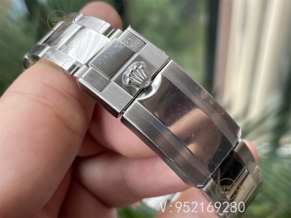 C廠(chǎng)Clean廠(chǎng)復(fù)刻灰游艇細(xì)節(jié)做工怎么樣,C廠(chǎng)勞力士灰游艇3235機(jī)芯穩(wěn)定嗎-復(fù)刻表