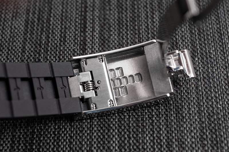 帝舵碧灣54不會(huì)浪費(fèi)一毫米-復(fù)刻表