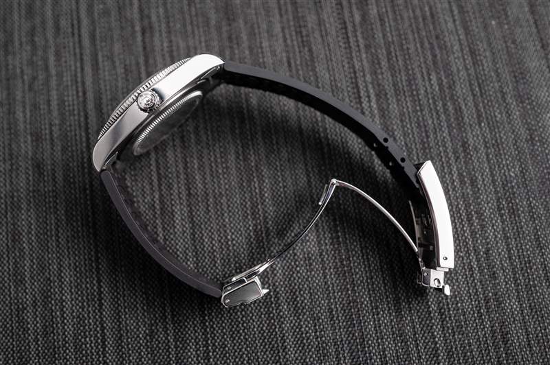 帝舵碧灣54不會(huì)浪費(fèi)一毫米-復(fù)刻表