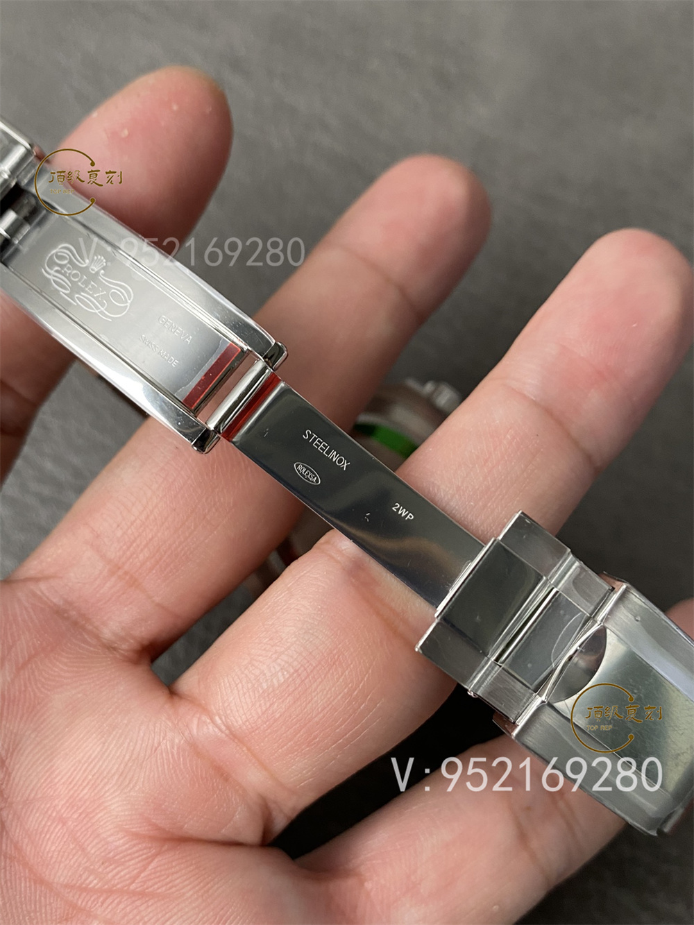 VS廠(chǎng)勞力士藍(lán)/灰游艇3235機(jī)芯和C廠(chǎng)游艇上海機(jī)芯怎么區(qū)分-復(fù)刻表