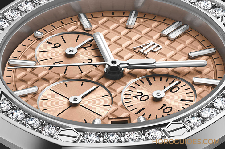 寶石圈與彩色面盤的華麗方程式｜AP皇家橡樹離岸型37毫米自動上鏈計時碼表-復(fù)刻表