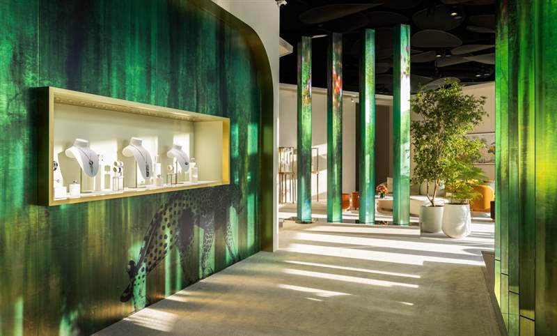 何謂風(fēng)格典范，走一趟Cartier《Markers of Style頂級(jí)珠寶展》就懂了-復(fù)刻表