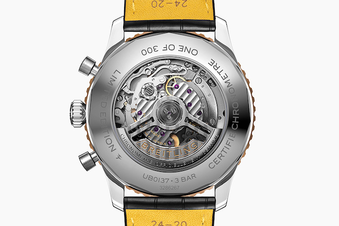 百年靈推出美國獨家Navitimer計時碼表，采用醒目的灰色配色-復刻表