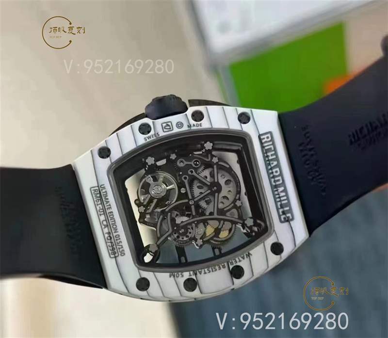 土豪揚言要買手表就要買貴的(你贊同嗎)-復(fù)刻表