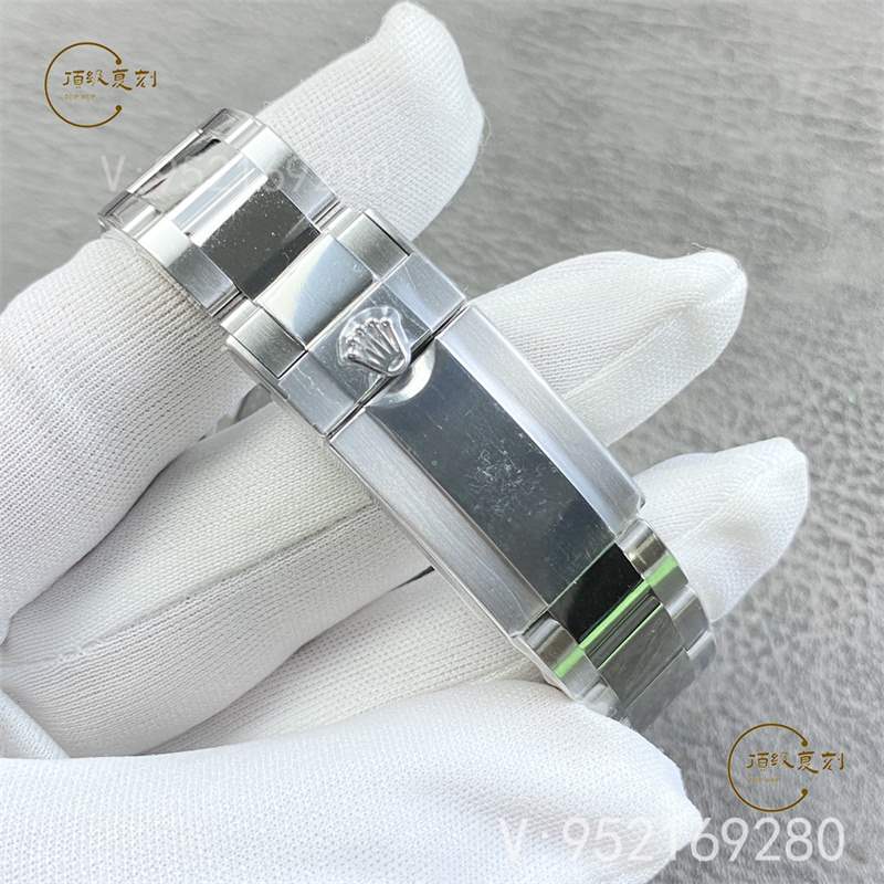 Clean廠C廠冰藍(lán)迪做工怎么樣,C廠和BT廠勞力士冰藍(lán)迪對比那個好-復(fù)刻表