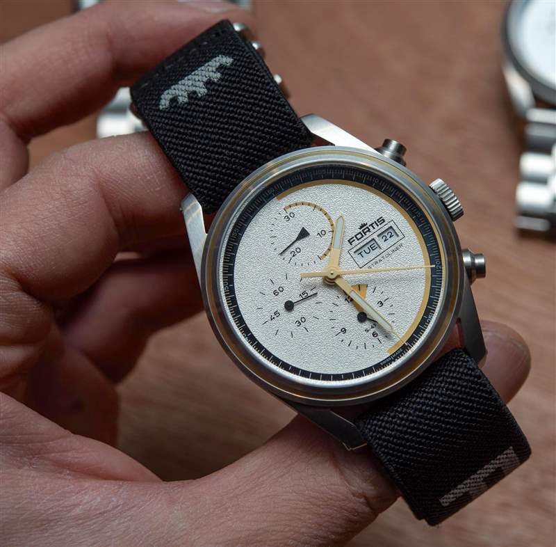 實(shí)際操作:Fortis旨在獲得SSC太空認(rèn)證并在火箭發(fā)射中測(cè)試13款Stratoliner手表-復(fù)刻表