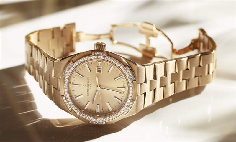 璀璨暖金光彩熠熠｜VACHERON CONSTANTIN Overseas 35mm自動(dòng)上鏈腕表-復(fù)刻表