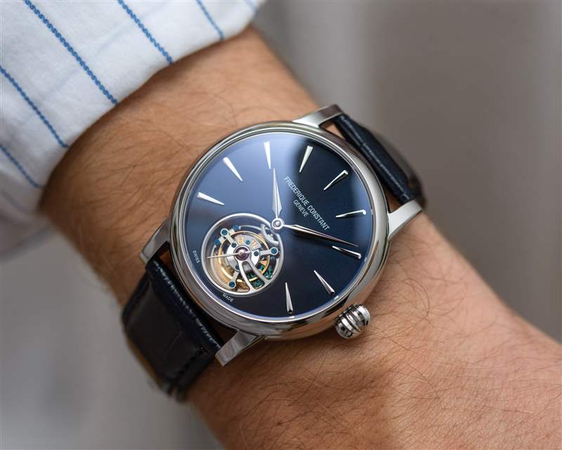 手表評論:康斯登制造經典陀飛輪周年紀念手表售價15695美元-復刻表