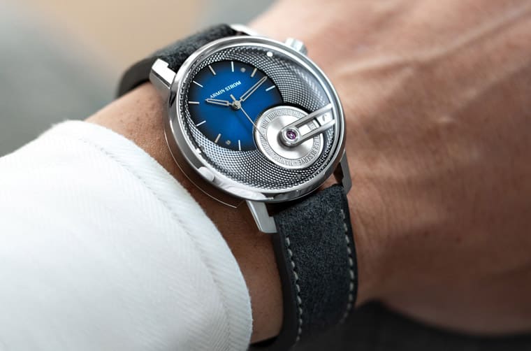 ARMIN STROM新作Tribute 1打破一般三針表印象散發(fā)高工藝質(zhì)感-復(fù)刻表