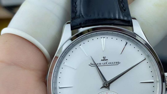 APS廠積家大師兩針半1218420獨(dú)立秒針手表介紹-復(fù)刻表