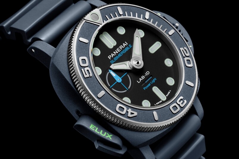 夜光功能新高度！ Panerai全新Submersible Elux LAB-ID腕表 以純機械一鍵開關發光系統-復刻表