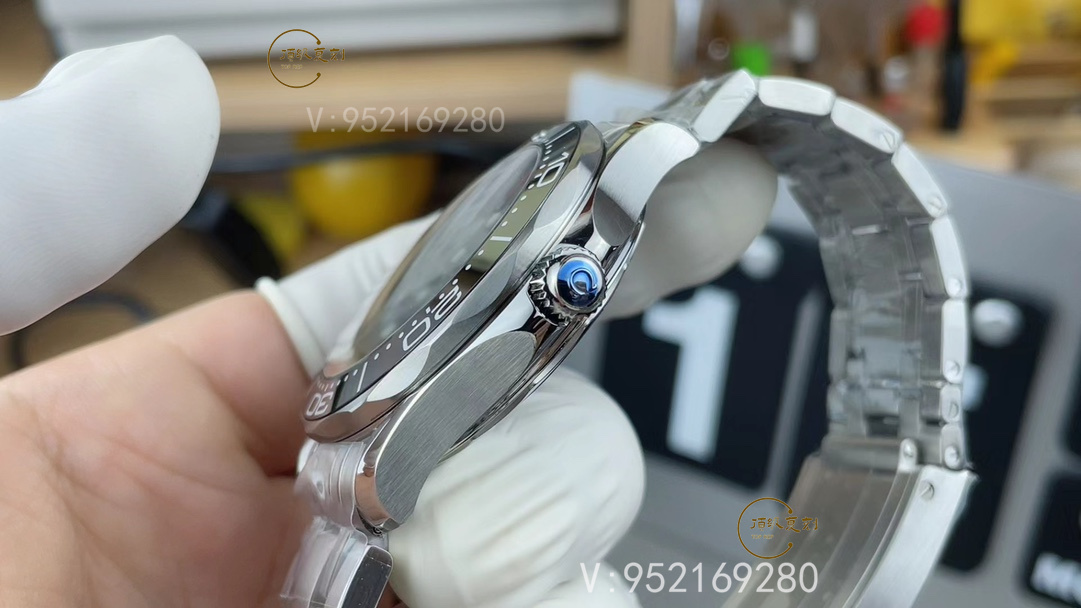 VS廠歐米茄海馬300復刻表深度測評:工藝與細節的卓越展現-復刻表