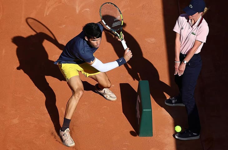 2024法網(wǎng)男單冠軍「小蠻?！笰lcaraz領(lǐng)獎不忘戴著勞力士愛表-復(fù)刻表